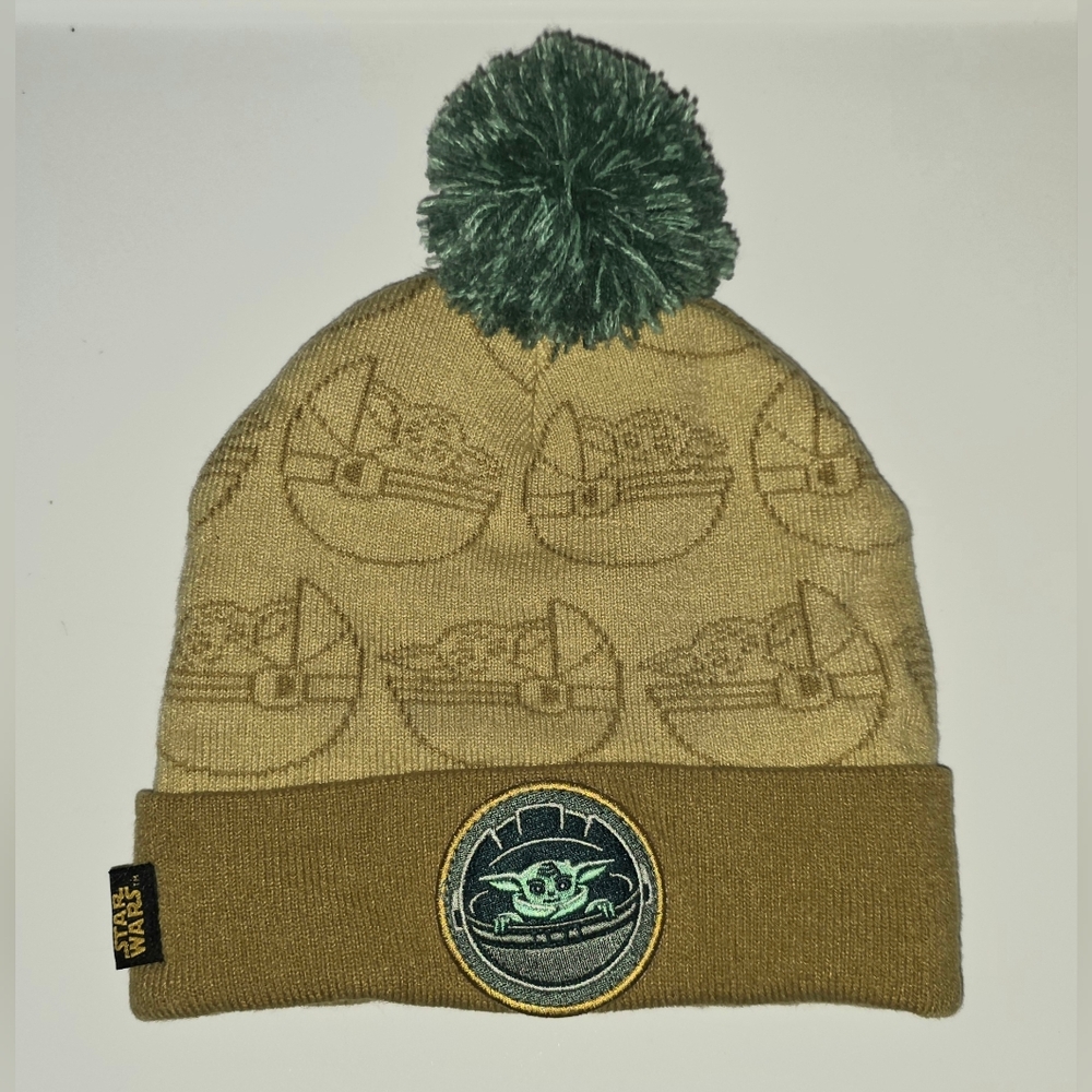 Star Wars Mandalorian Grogu Winter Hat OS/ Tan Green